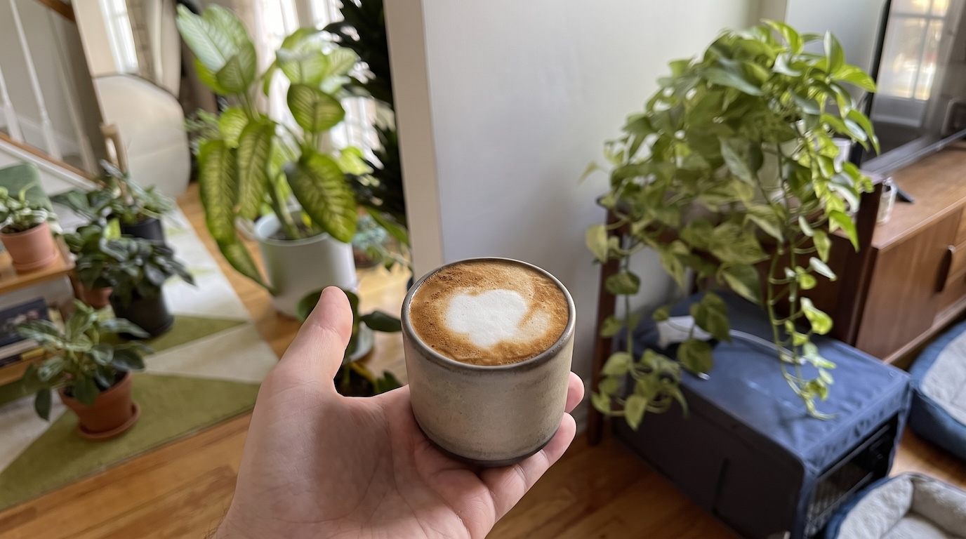 Oat milk cortado at home